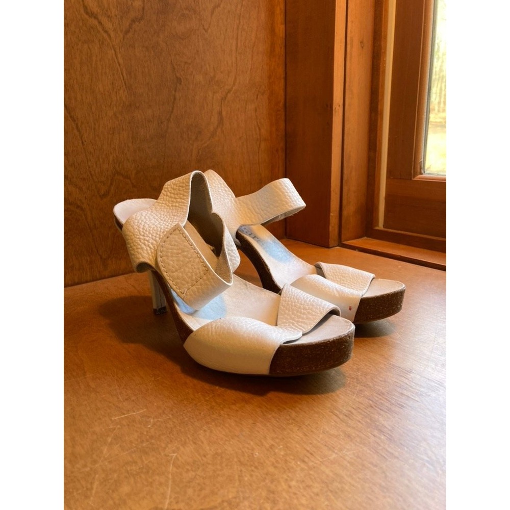 Pedro Garcia White Pebbled Leather Platform Stiletto Sandals Spain EU 37